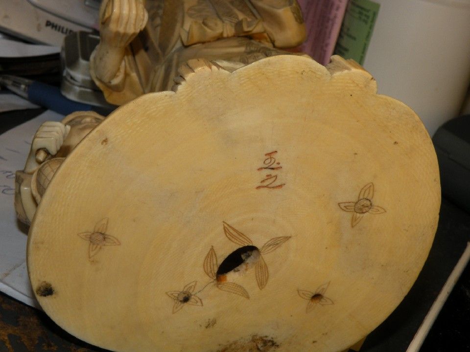 figurine ivoire japonaise